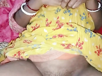 Supah-super molten Desi Indian legal-year-senior gets face penetrated and screwed rock-hard in real homemade Hindi vid