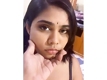 Pati ke ghar per na Rahane per Pati ke dost se chudwaya - A fur frosted Indian bhabhi's assfucking fantasies