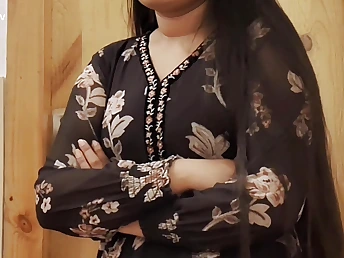 Kingxhuv's angry Indian step-family caught unaffected by couch - Hindi MMS with a hot Desi bhabhi