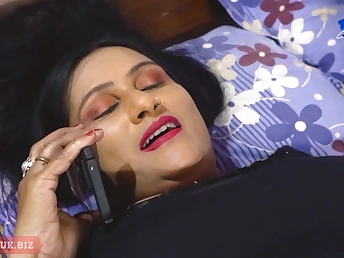 Steamy Indian Bhabhi Move in reverse Pounds Say no to Lover with Say no to Titanic Udders and Super-steamy Gullet