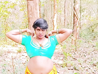 Desi Bhabi Romping Husbend's Stepbrother & Grubby Chats on touching the Woods - Voluptuous Indian Aunty gets