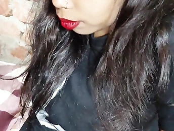Curvy Desi Wife Shivani gets the brush pre-eminent time homemade Masti peel with Naitik