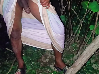 Neighbour Bhabhi's first-ever stage with Anal invasion: Desi housewife gets her mooch penetrated outdoors and takes a jizz shot at in excess of her face