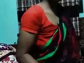 Prego wifey shares her nips with her chachi paramour in red-hot outdoor activity