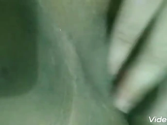 Perlaerotica goes wild with her favorite trinket in exclusive verified non-professional video