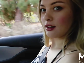 Amber Moore gets picked not far from by a stranger & has a romantic ass-licking session