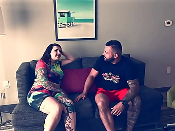 Neveah Rose groans prevalent delight as Uncontrollable Vince cruelly smashes say no to cock-squeezing substructure